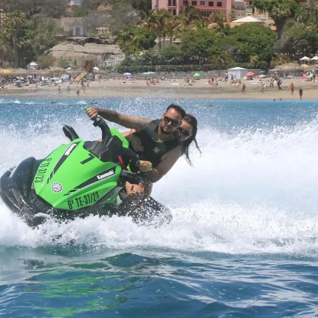 Galeria 4 zdjęcia skuterów wodnych Teneryfa